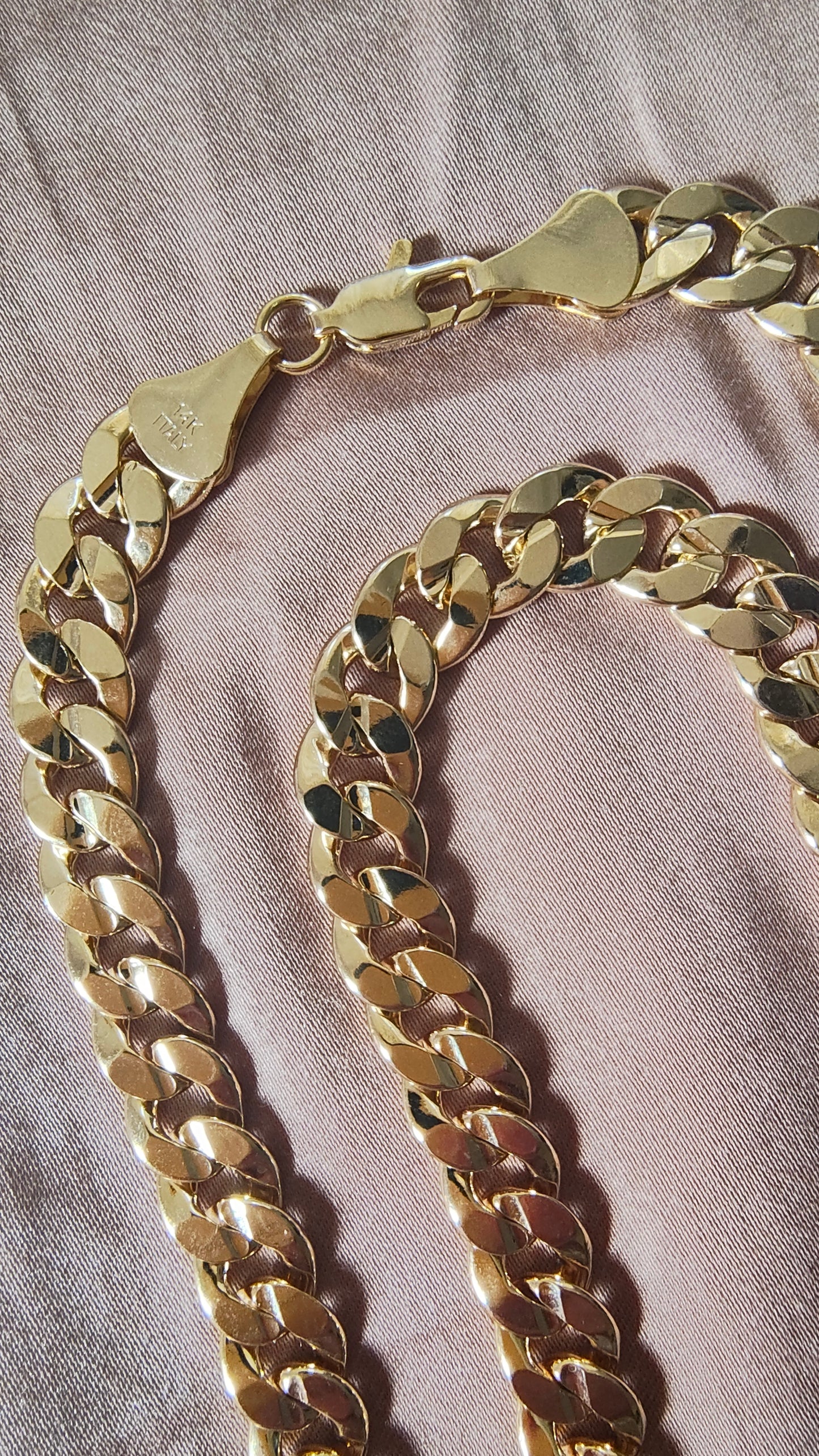 14kt Yellow Gold Chain, Curb Link, 33g