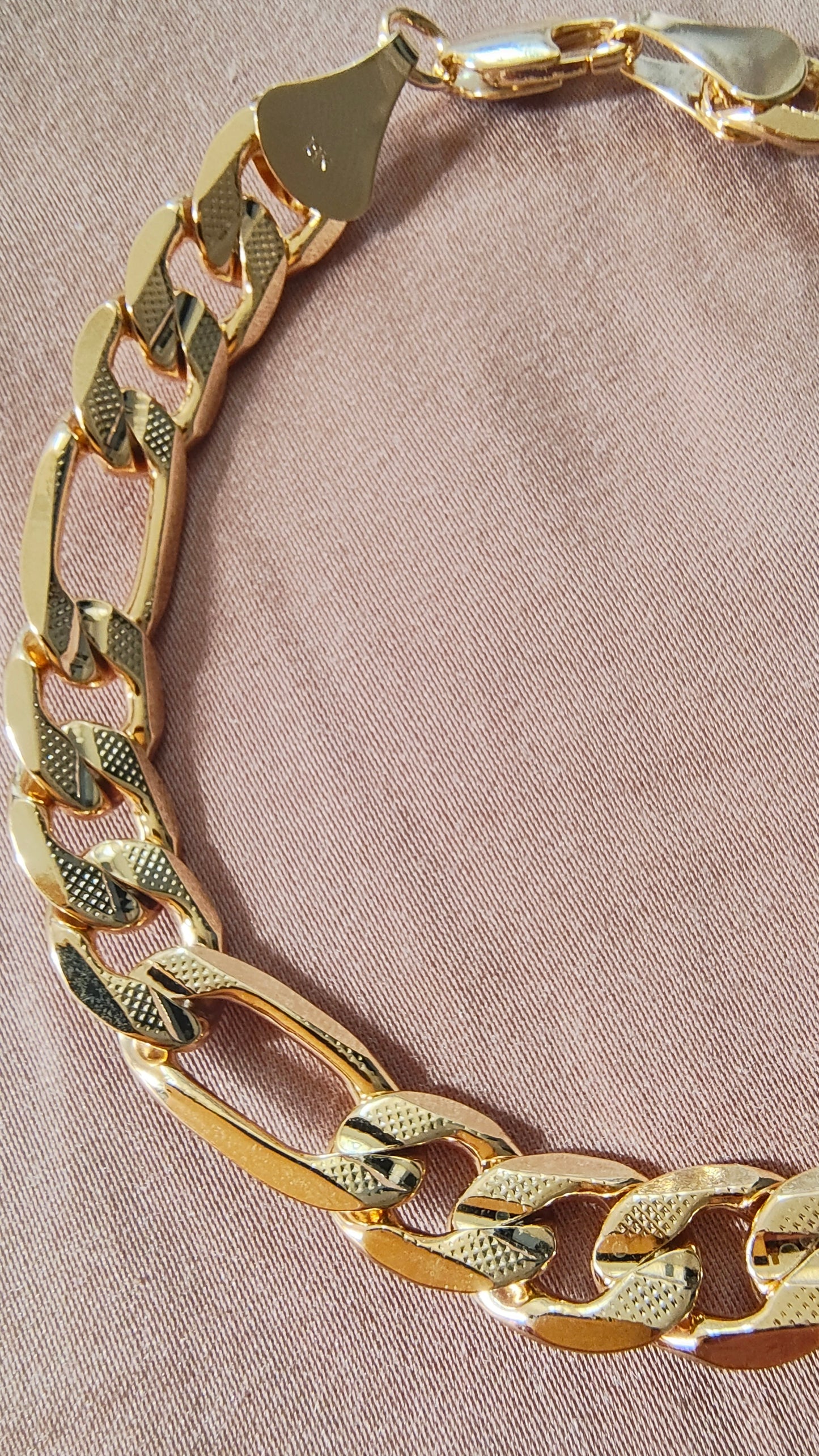 18kt Yellow Gold Bracelet, Figaro Link, 20g